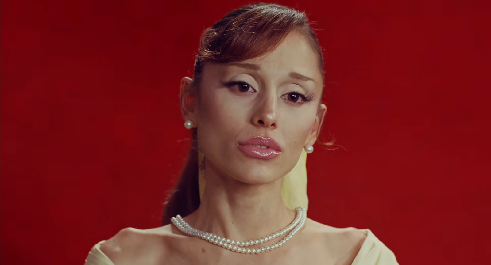 Ariana Grande to vanish from public eye after her world tour