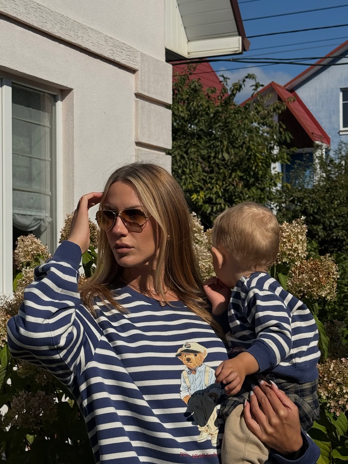 Леся Никитюк показала family look фото с подросшим сыном