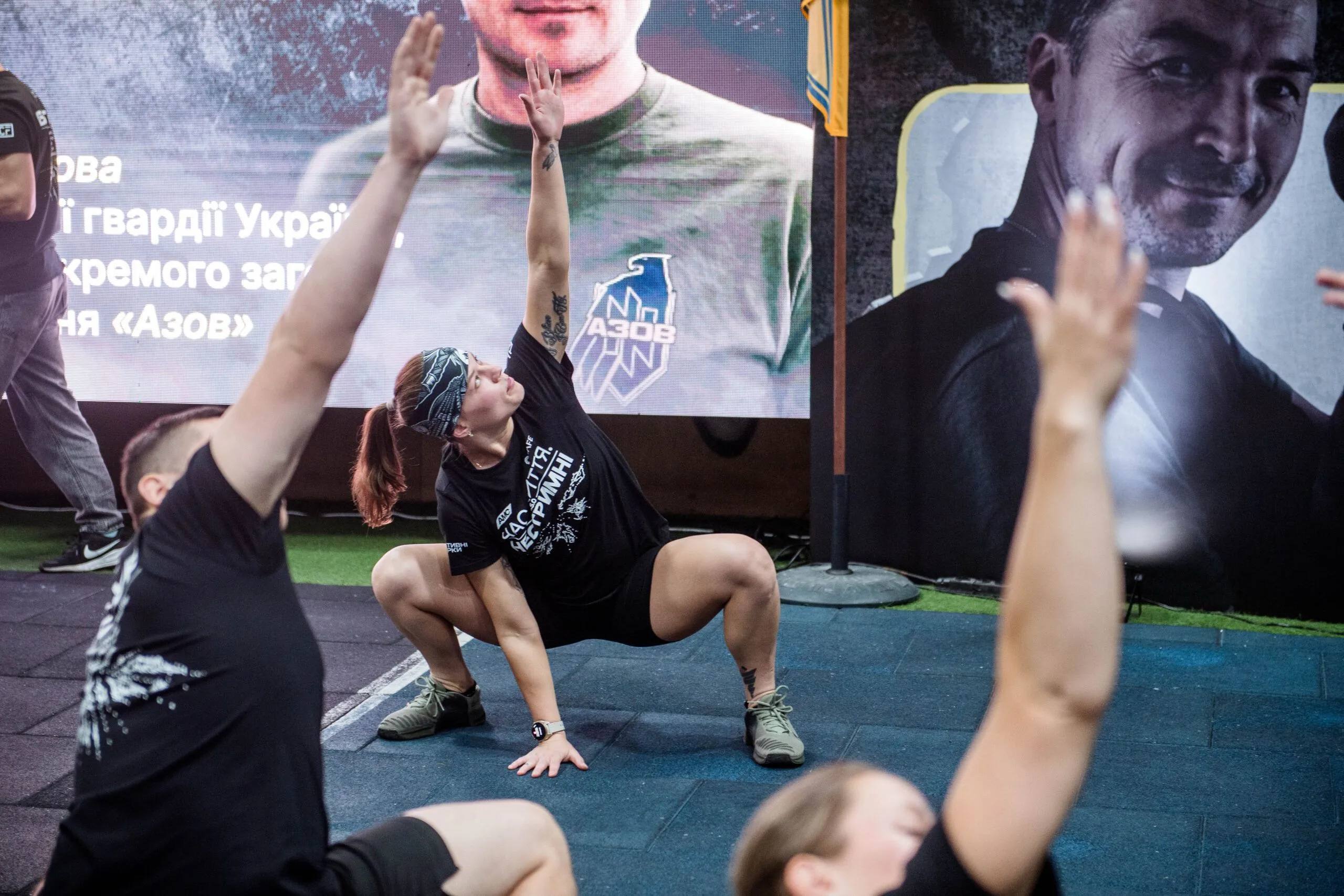 У Києві відбувся міжнародний челендж: учасники з 19 країн підтримали медиків