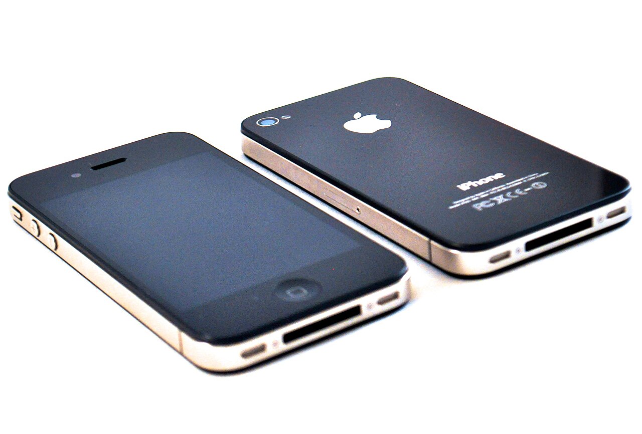 Від першого iPhone до 18: як змінювався популярний смартфон Apple
