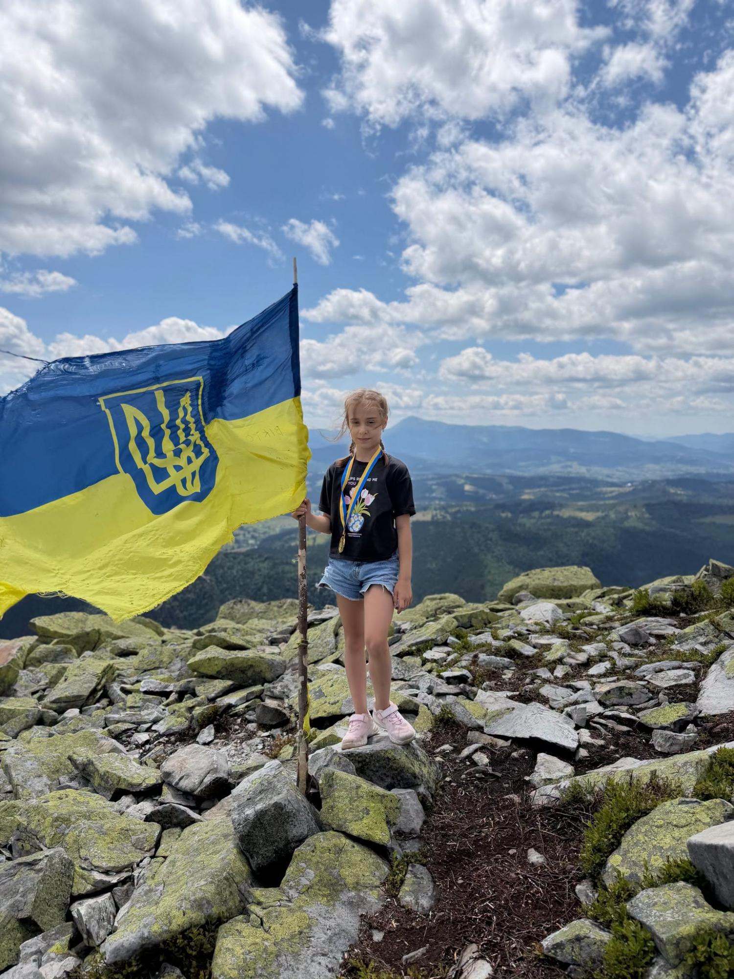 9-річна киянка встановила рекорд України: підкорила шість вершин Карпат