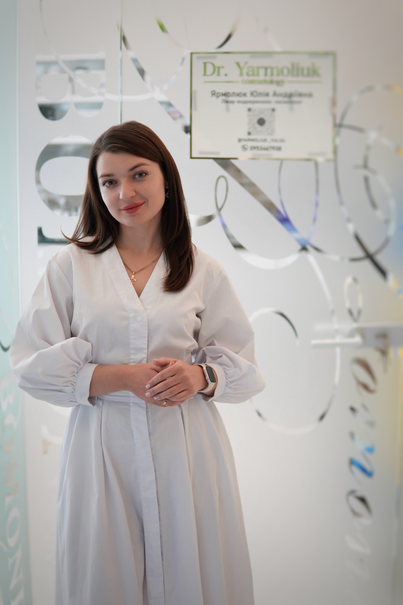 Набряки і темні кола: косметолог розповіла, як відновити шкіру після недосипання та обстрілів