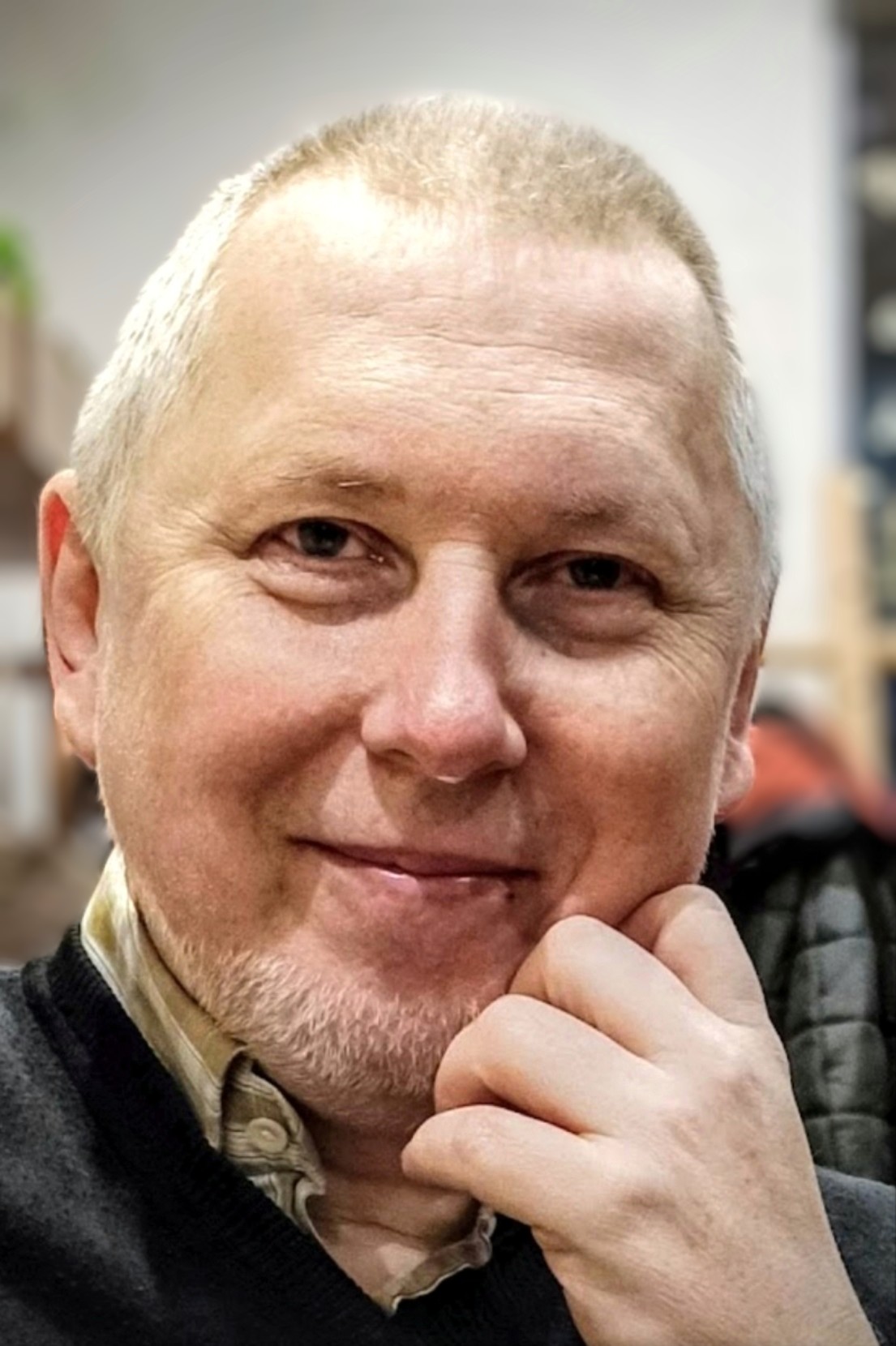 Відомий історик і блогер зникає з ефірів через важку хворобу