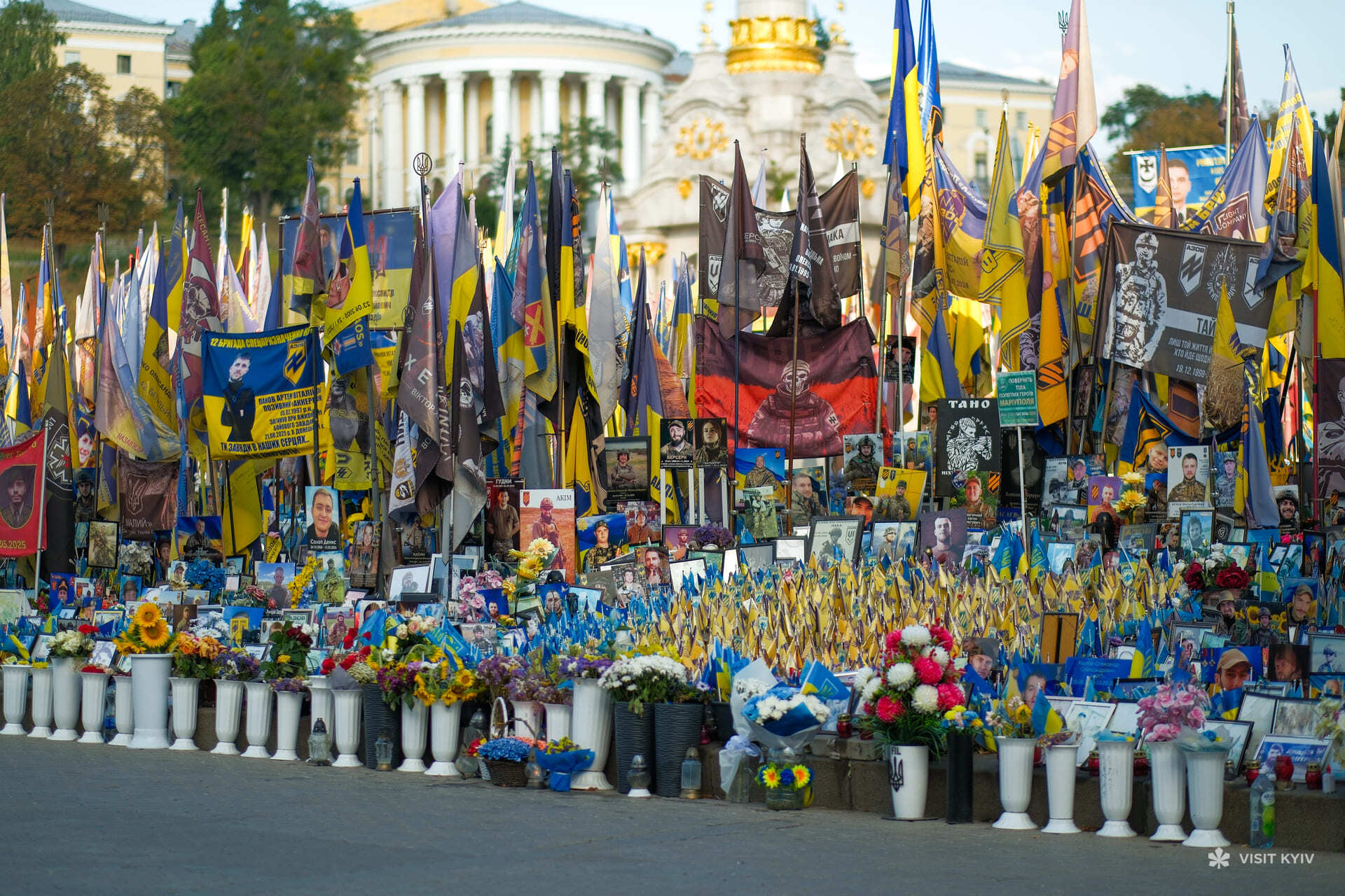 4 км истории: Visit Kyiv приглашает пройти маршрут украинской Независимости