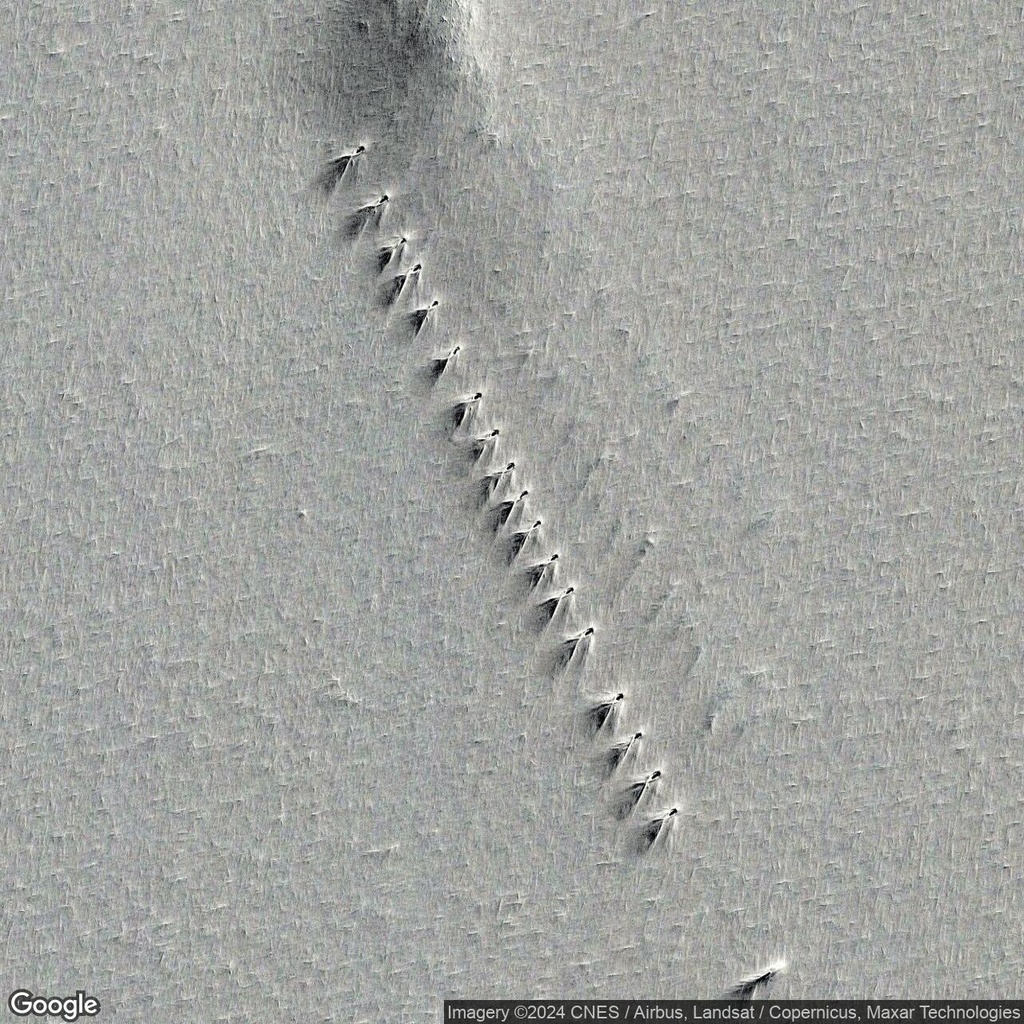 Виглядають нереально: найдивніші місця з Google Maps