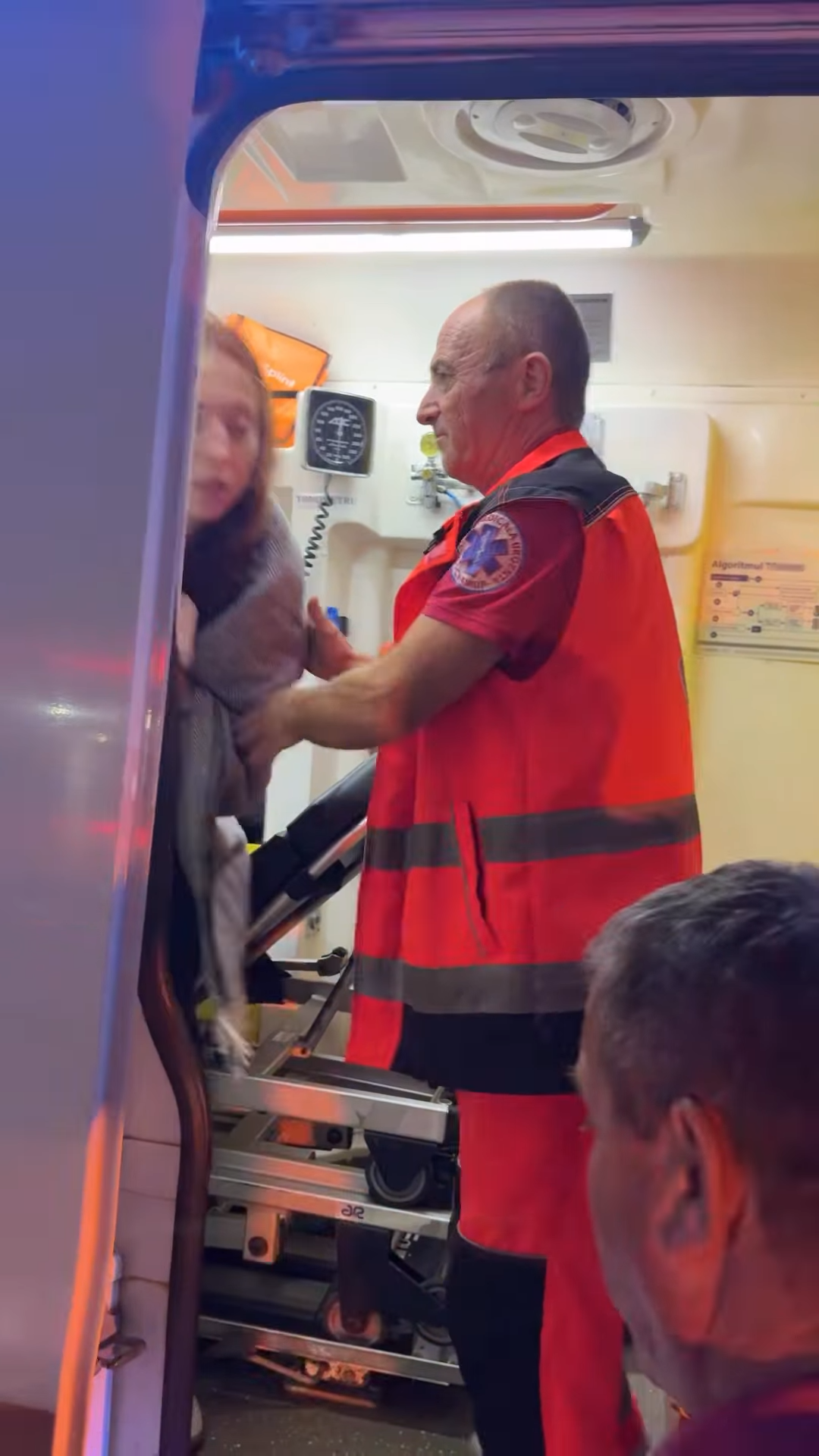 Оля Полякова с дочерью попала в ДТП по дороге в Одессу: авто взлетело в кювет